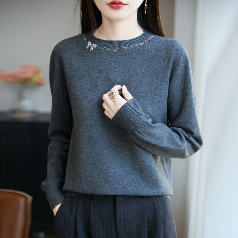 Long-Sleeve Round Neck Plain Bow Rhinestone Knit Top