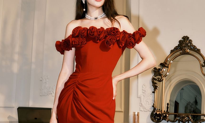 Short-Sleeve Off Shoulder Floral Accent Maxi A-Line Dress