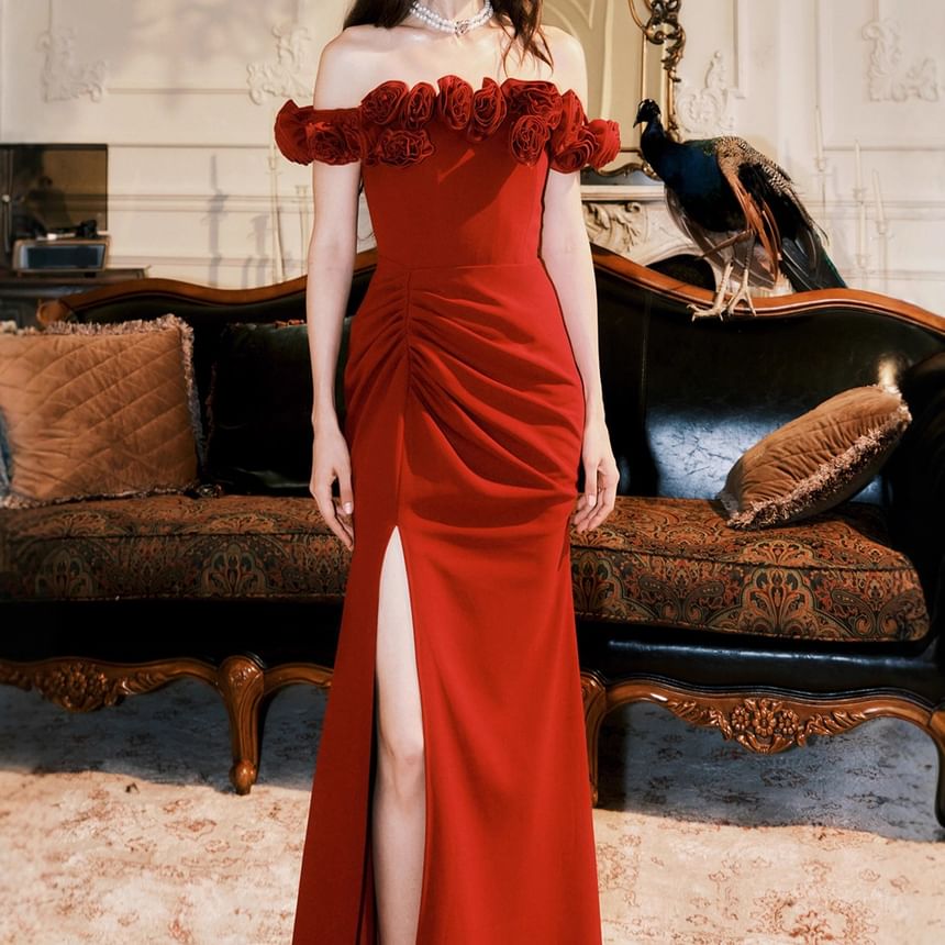 Short-Sleeve Off Shoulder Floral Accent Maxi A-Line Dress