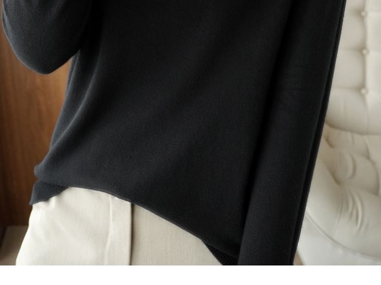 Long-Sleeve Mock Neck Plain Jacquard Knit Top