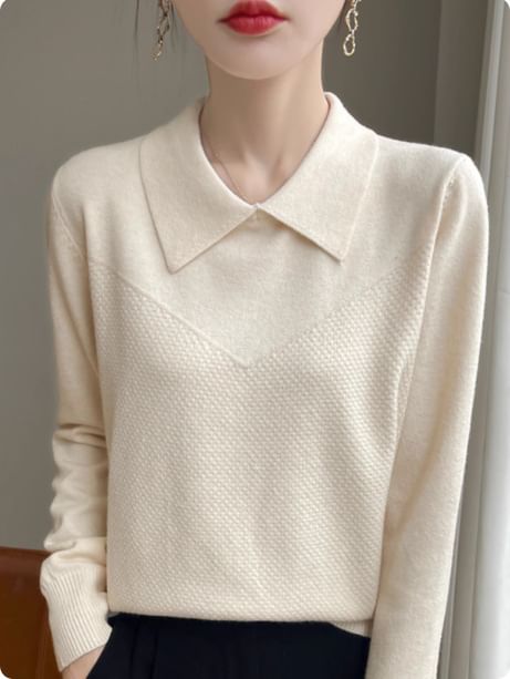 Long-Sleeve Collared Plain Knit Top