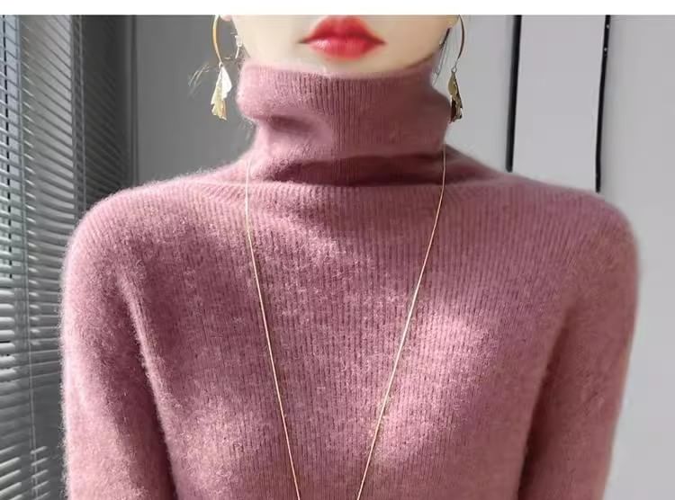 Long-Sleeve Turtleneck Plain Knit Top