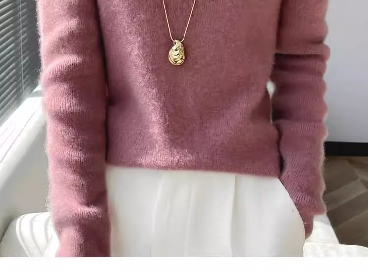 Long-Sleeve Turtleneck Plain Knit Top
