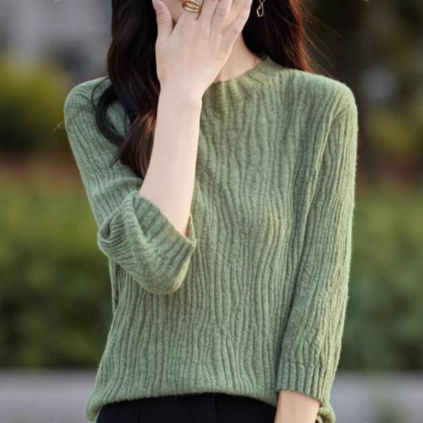 3/4-Sleeve Round Neck Plain Crinkle Knit Top