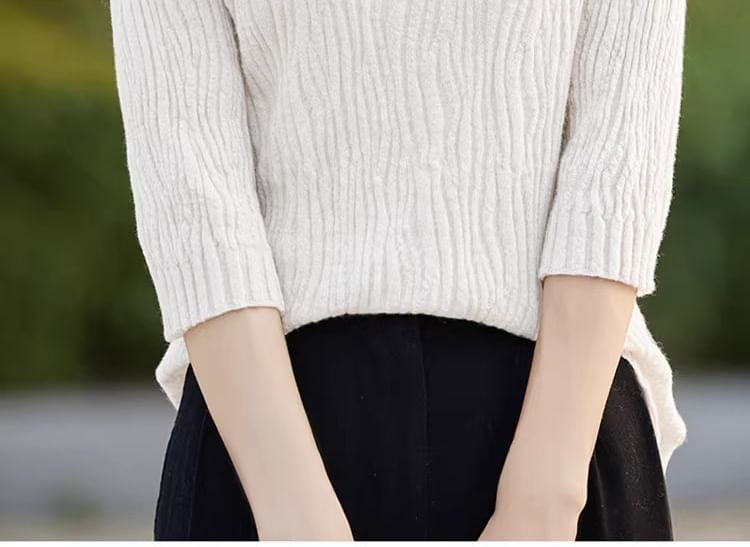 3/4-Sleeve Round Neck Plain Crinkle Knit Top