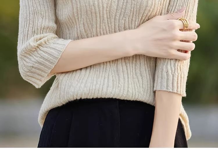3/4-Sleeve Round Neck Plain Crinkle Knit Top