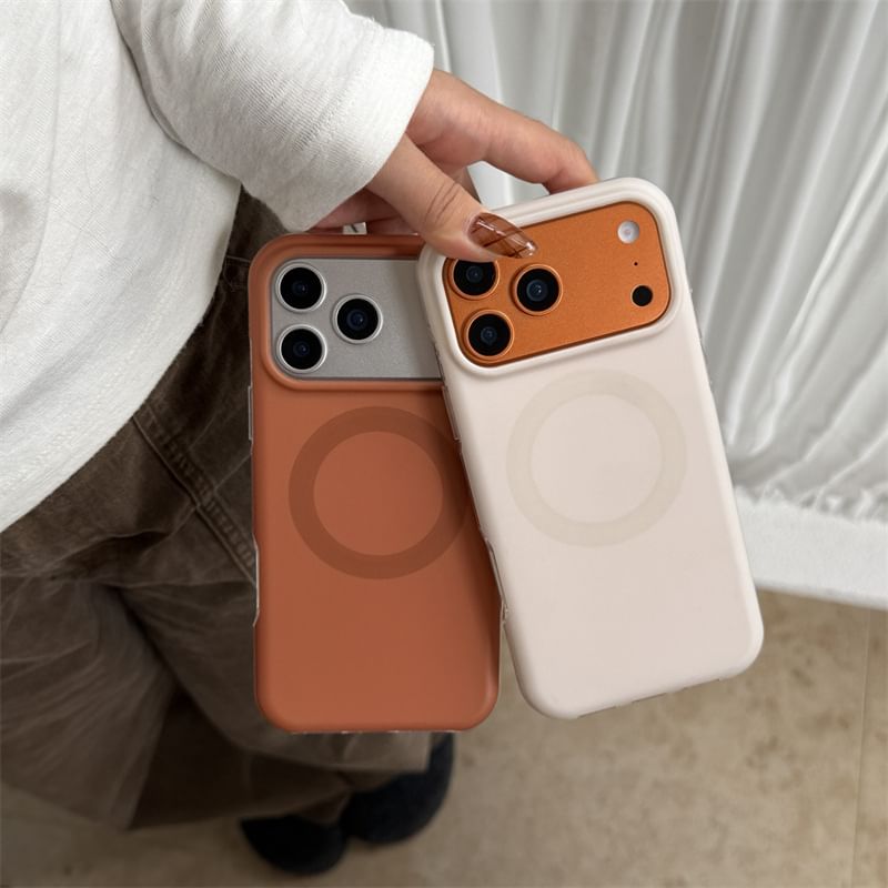 Plain Magnetic (Compatible with MagSafe) Phone Case