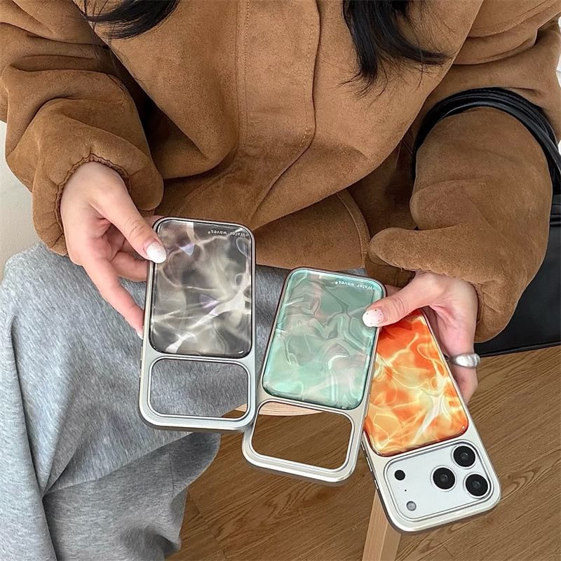 Ripple Print Phone Case