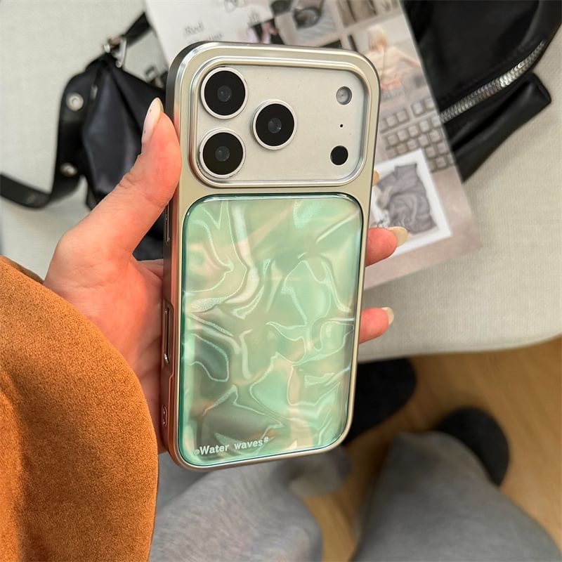Ripple Print Phone Case
