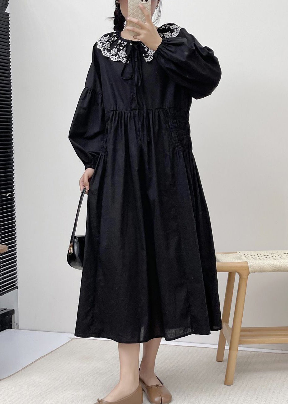 Robe ample en coton brodée noire à lacets Printemps VV022