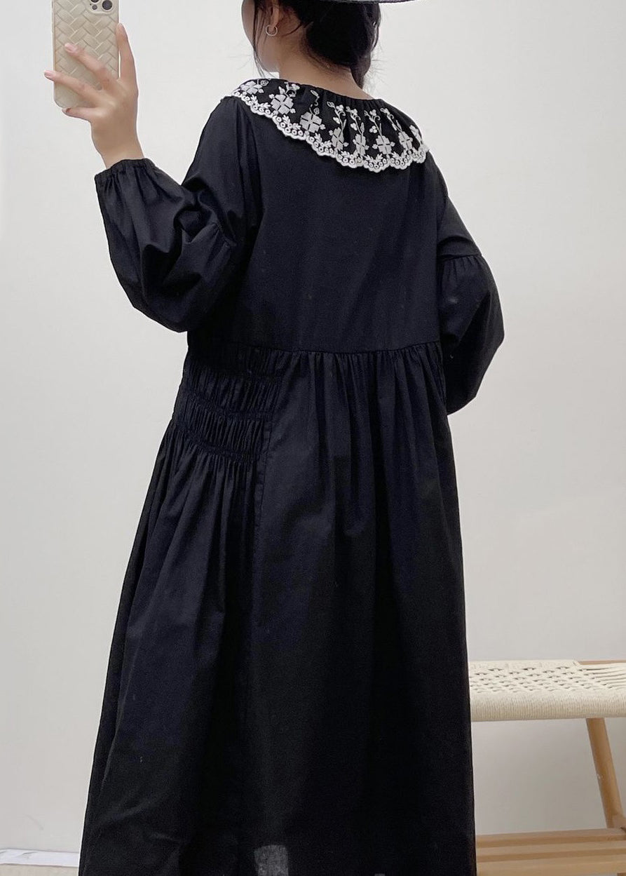 Robe ample en coton brodée noire à lacets Printemps VV022