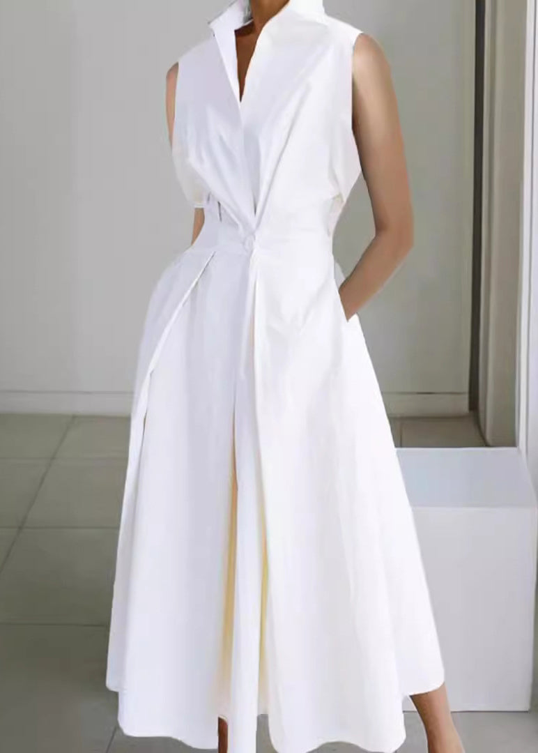 Robe longue sans manches à boutons et poches amples en coton blanc