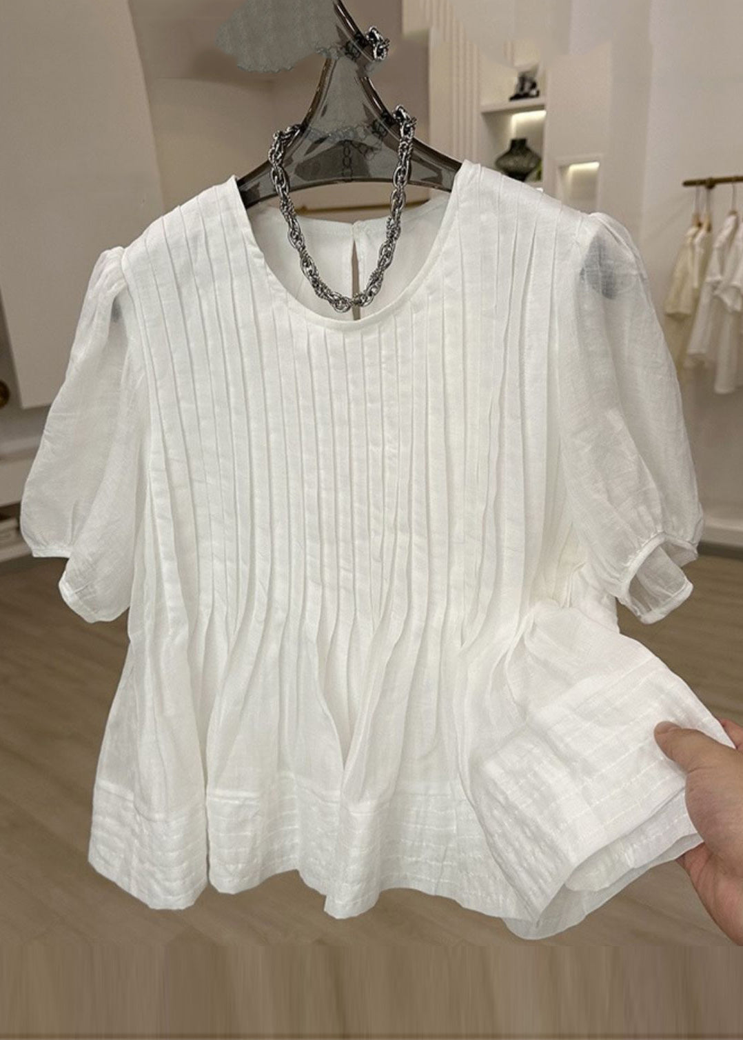 Modern White O-Neck Wrinkled Patchwork Top Short Sleeve VB1074