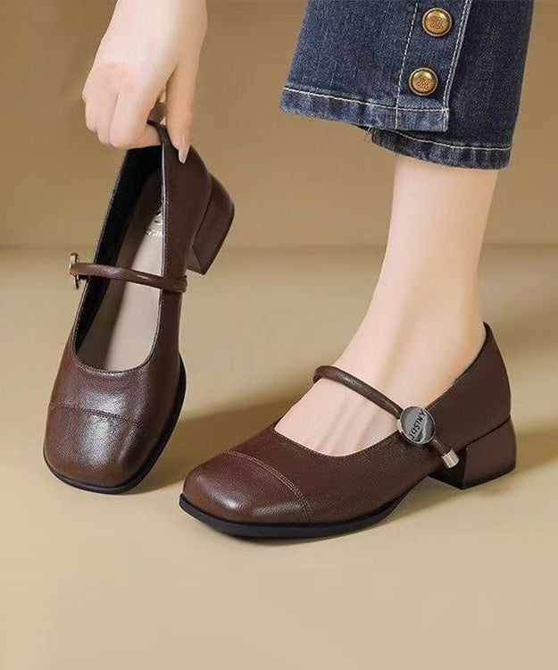 Neue braune Loafer-Schuhe aus Kunstleder mit Schnallenriemen YC018