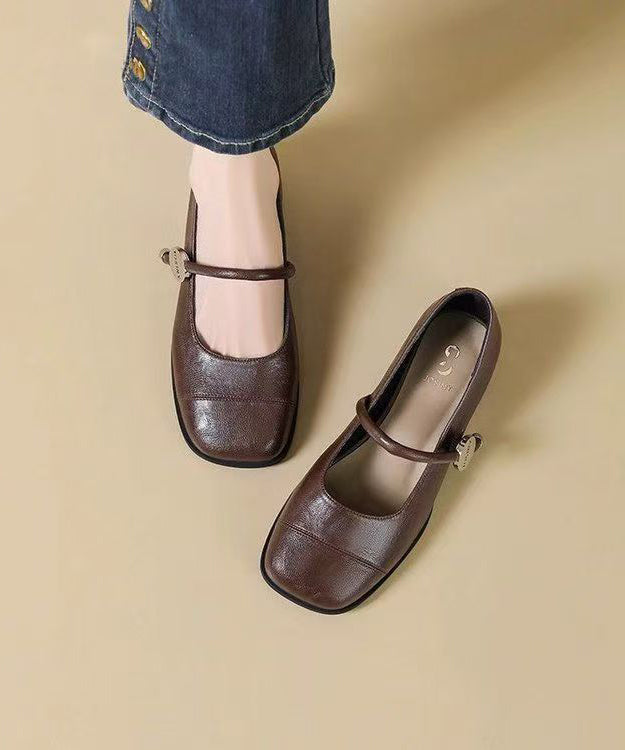 Neue braune Loafer-Schuhe aus Kunstleder mit Schnallenriemen YC018