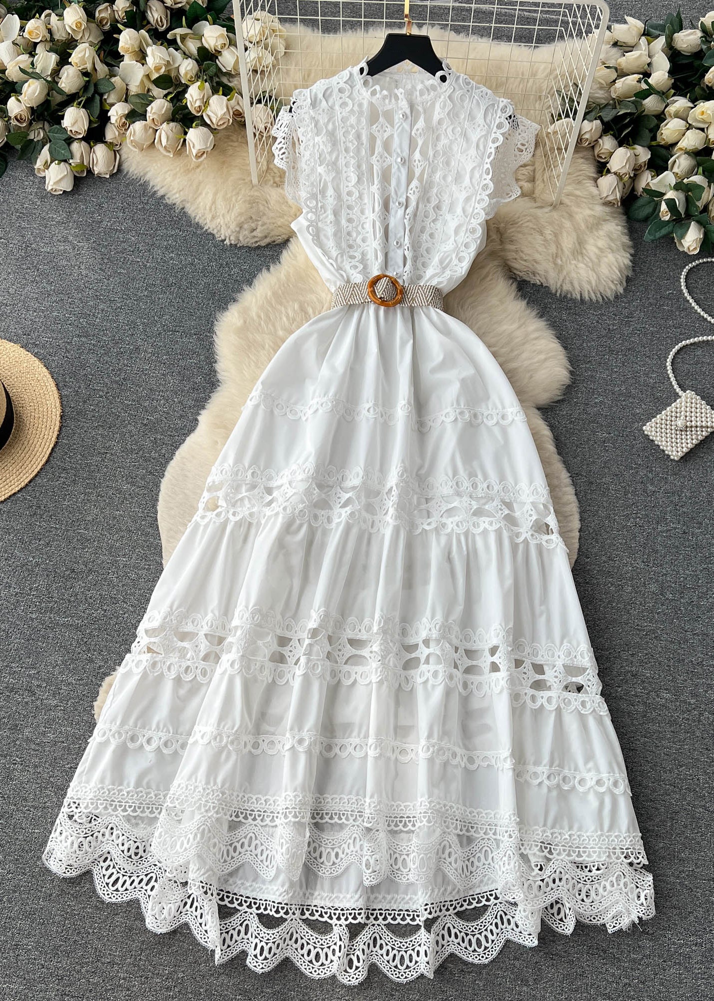 Nouvelle robe blanche en coton ajouré en dentelle sans manches TR032