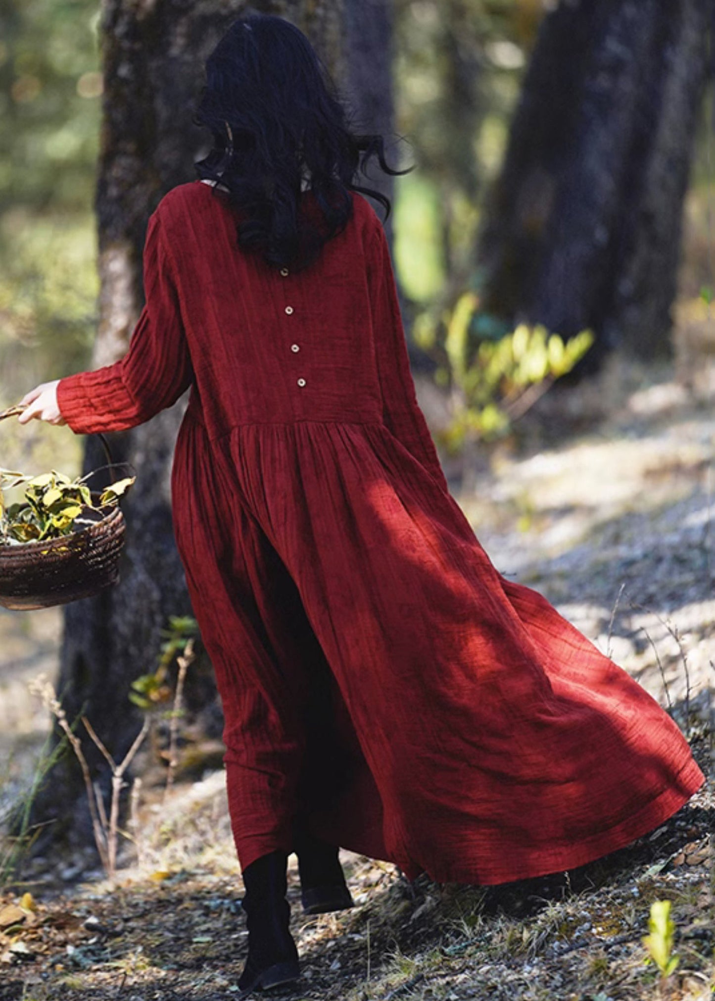 Nouvelles robes en coton rouge vin froissées des deux côtés à manches longues MN080