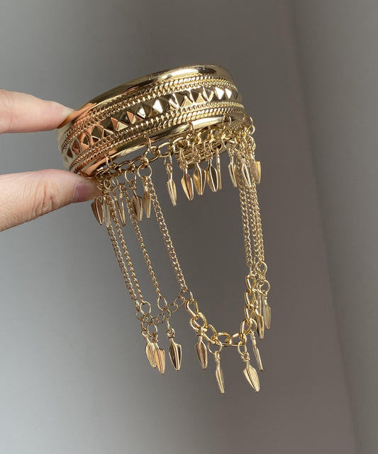 Gold Metal Body Chain And Novelty Leaf Bracelet Tassel