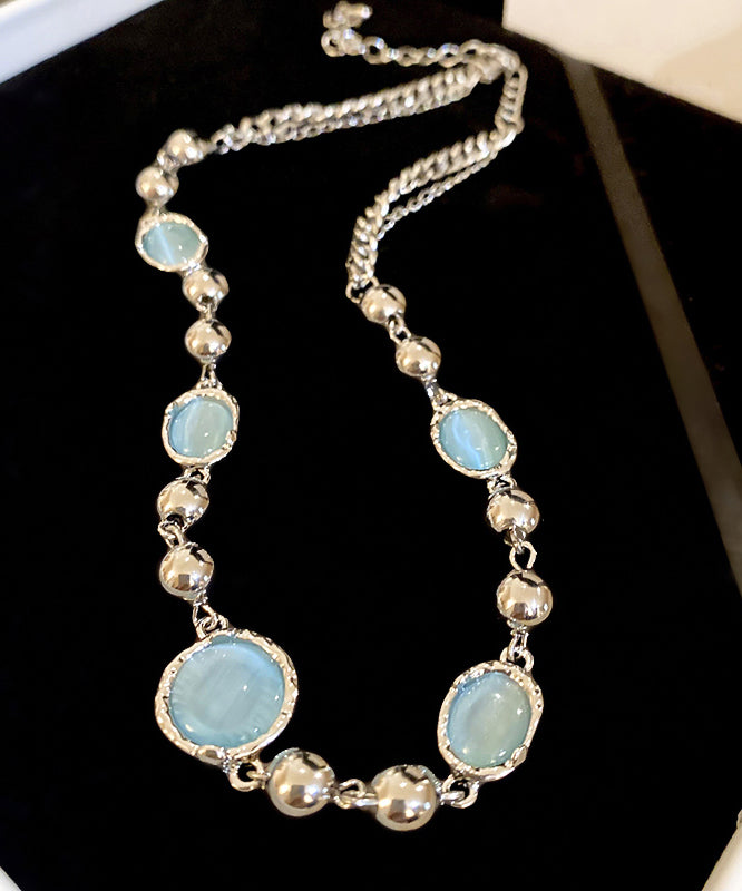 Collier de princesse à pampilles en cristal et alliage bleu au design original PO057