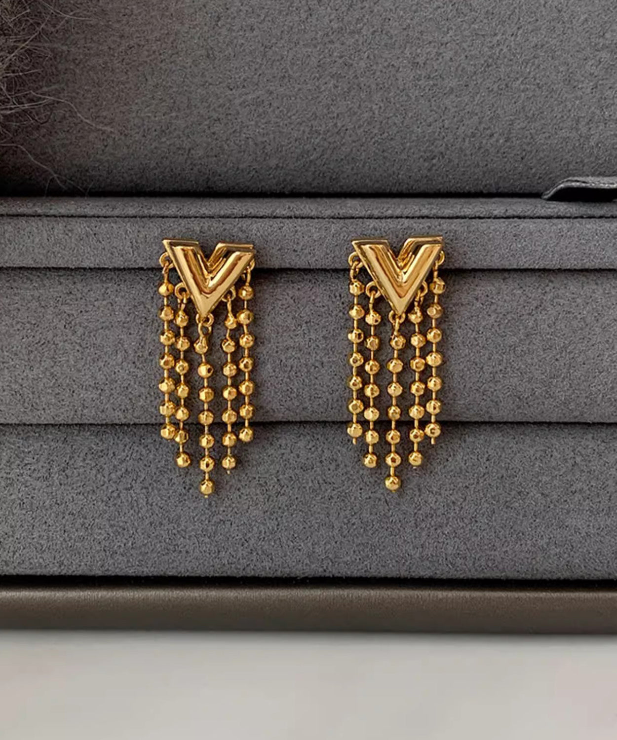 Design Original Earrings Tassel Gold V-Shaped Alloy Drop Copper