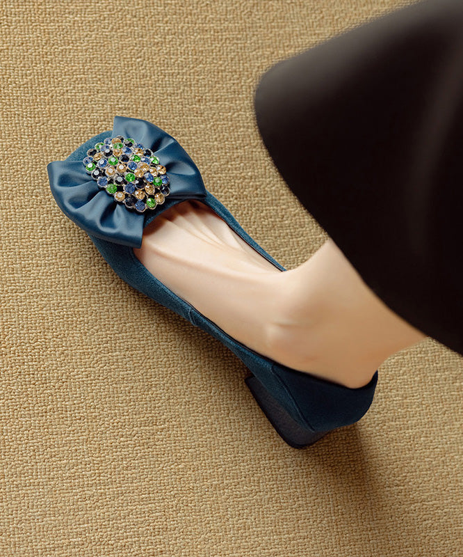 Mocassins épissés en daim avec nœud épais et zircon violet
