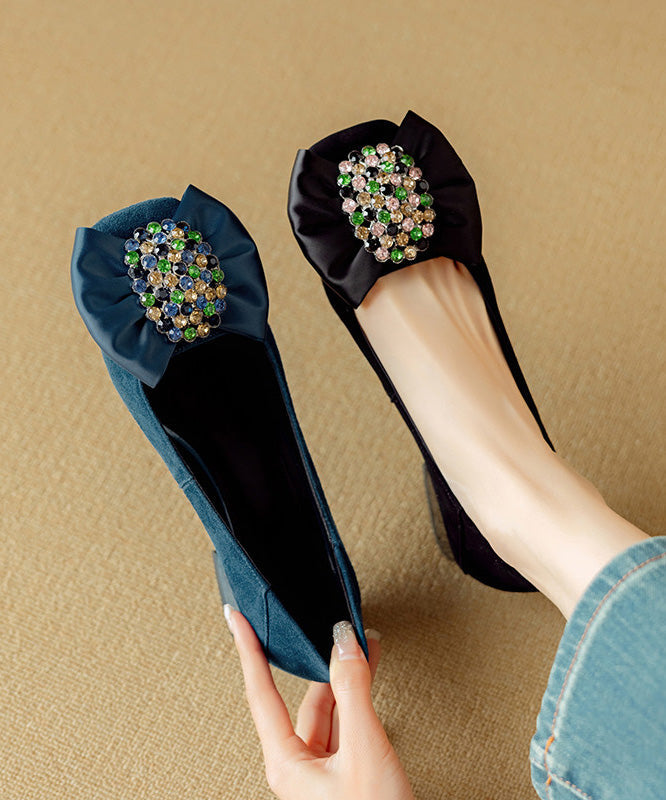 Mocassins épissés en daim avec nœud épais et zircon violet