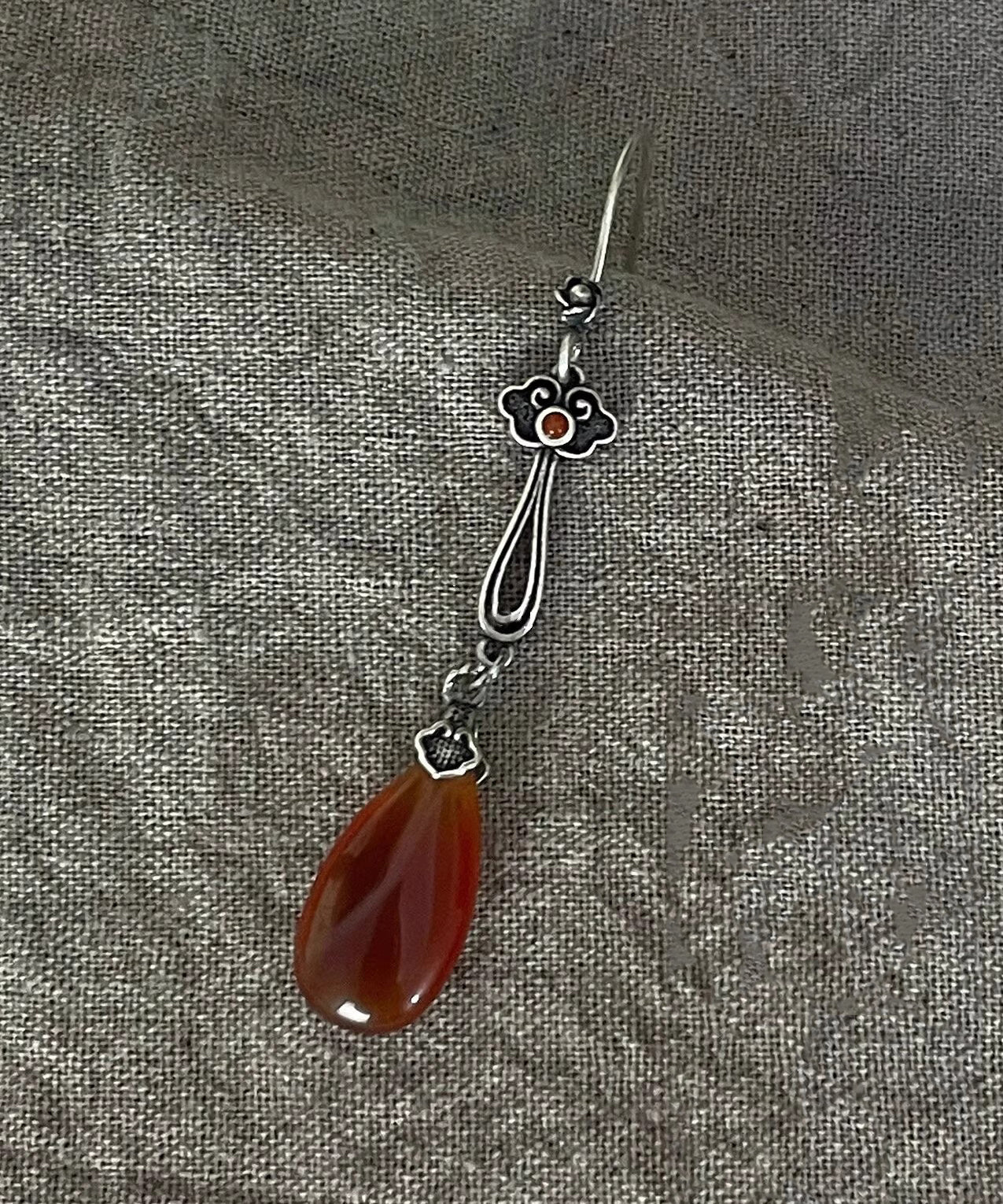 Retro Red Sterling Silver Water Drop Red Agate Drop Earrings QU046