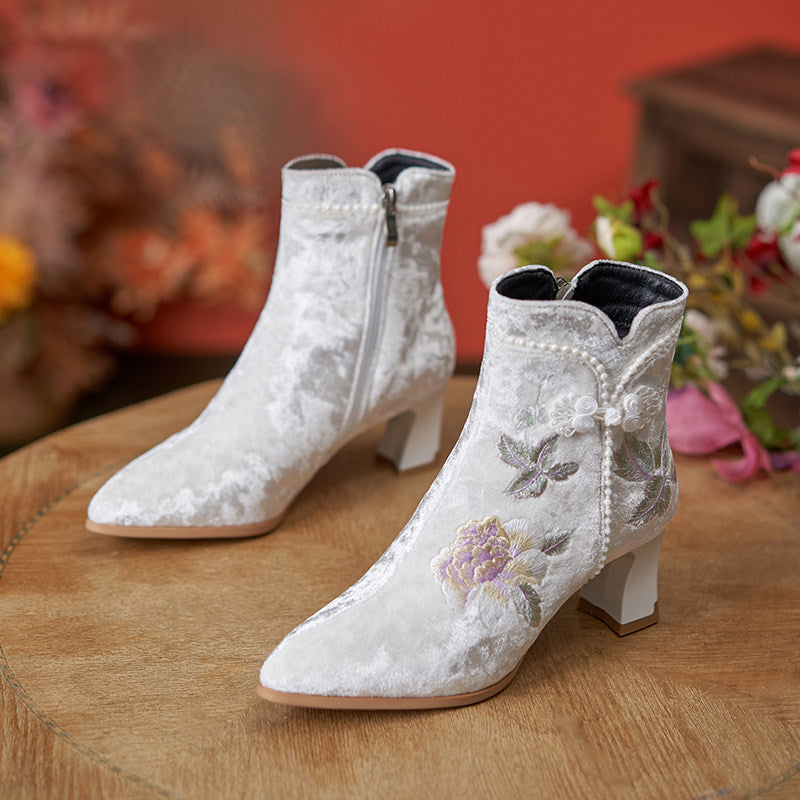 Original Ethnic Style  Embroidered High Heeled Short Boots CZ1025