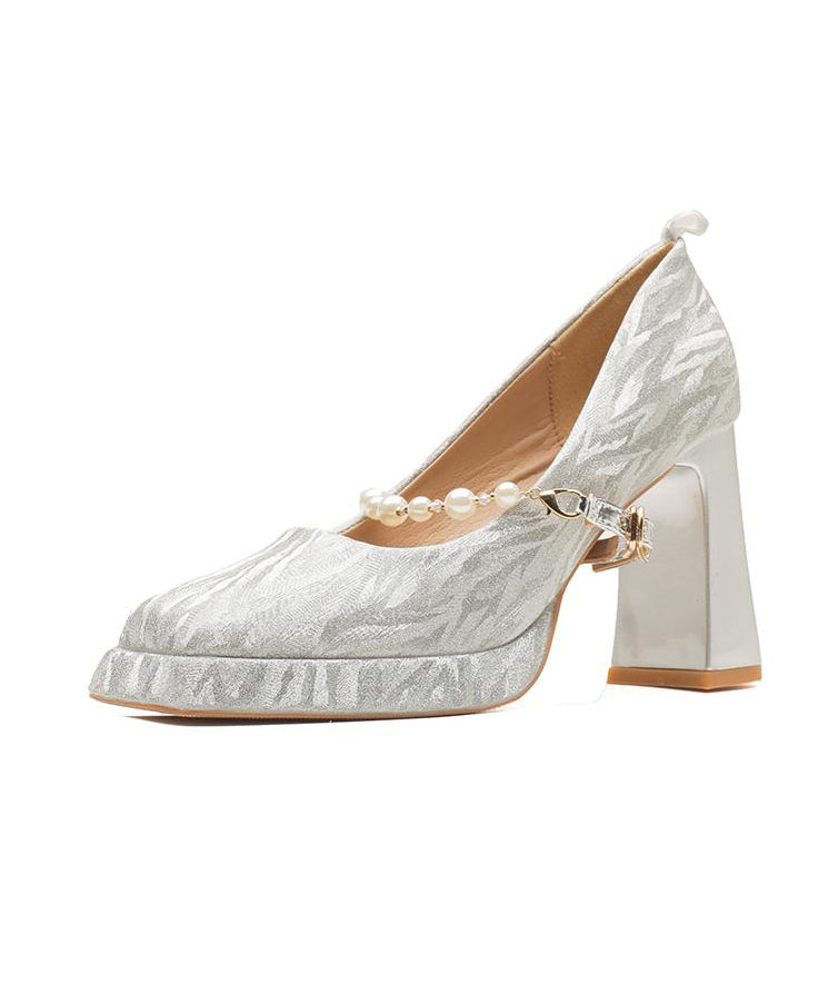 Talon épais, bout carré, boucle et perles argentées, bride à la cheville, TE018