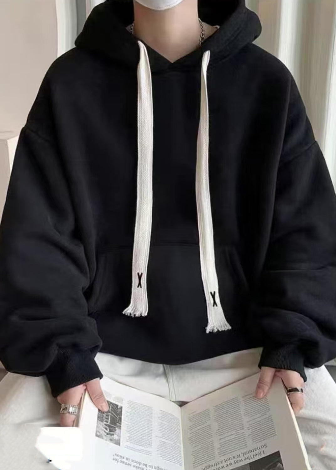 Sweat-shirt simple noir à capuche et poches à lacets en coton pour homme, printemps YQ030