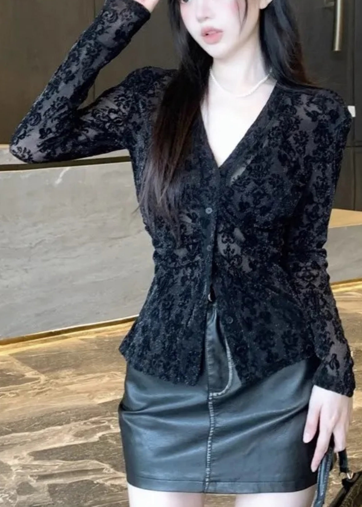 Fit Slim Top Neck Tulle Black Spring Button Flocking V