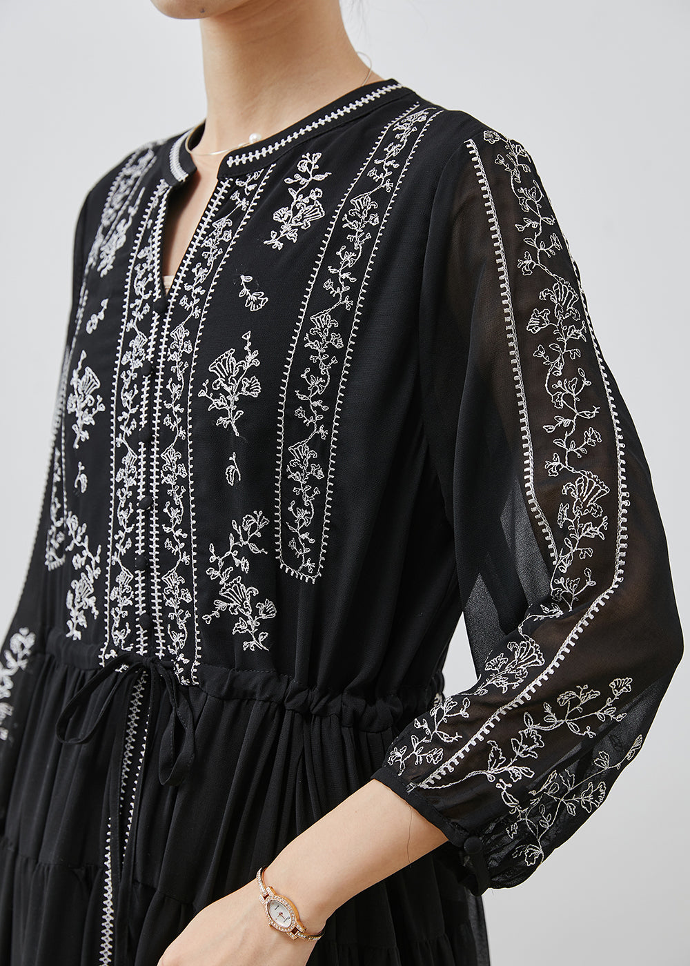 Stylish Black Embroidered Chiffon Cinched Dresses Summer AP1063