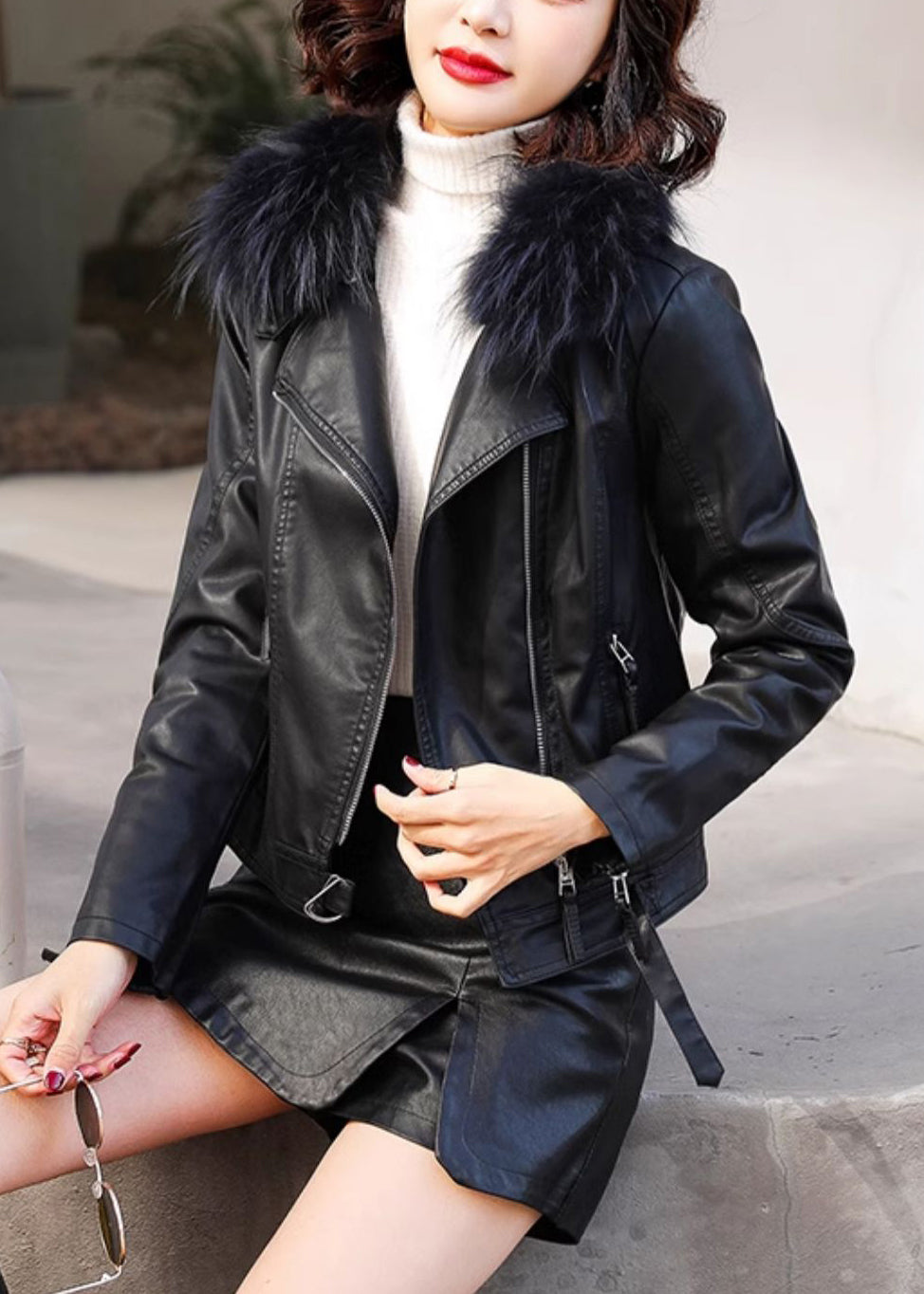 Stylish Coffee Fur Collar Zippered Faux Leather Jacket Winter ER015