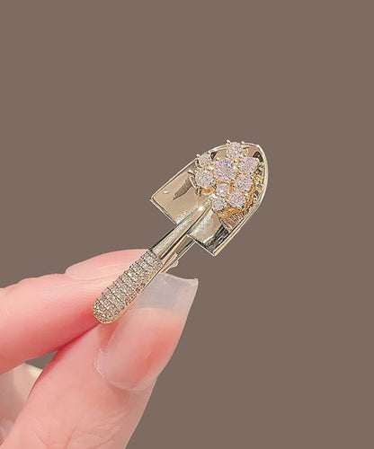 Stylish Silk Alloy Zircon Trowel Broochs WZ007