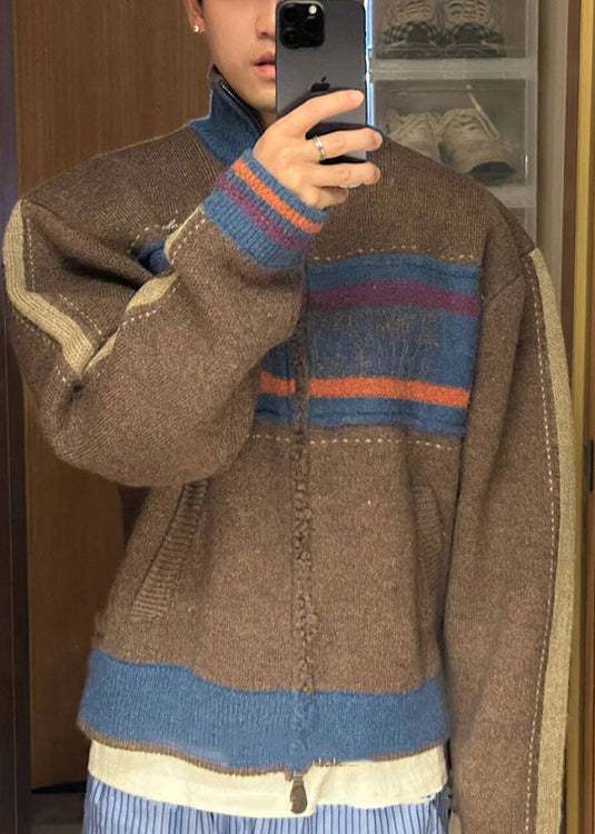 Unique Kaffeefarbene gestreifte Patchwork-Strickjacke für Herren mit Reißverschluss, Frühling TK003