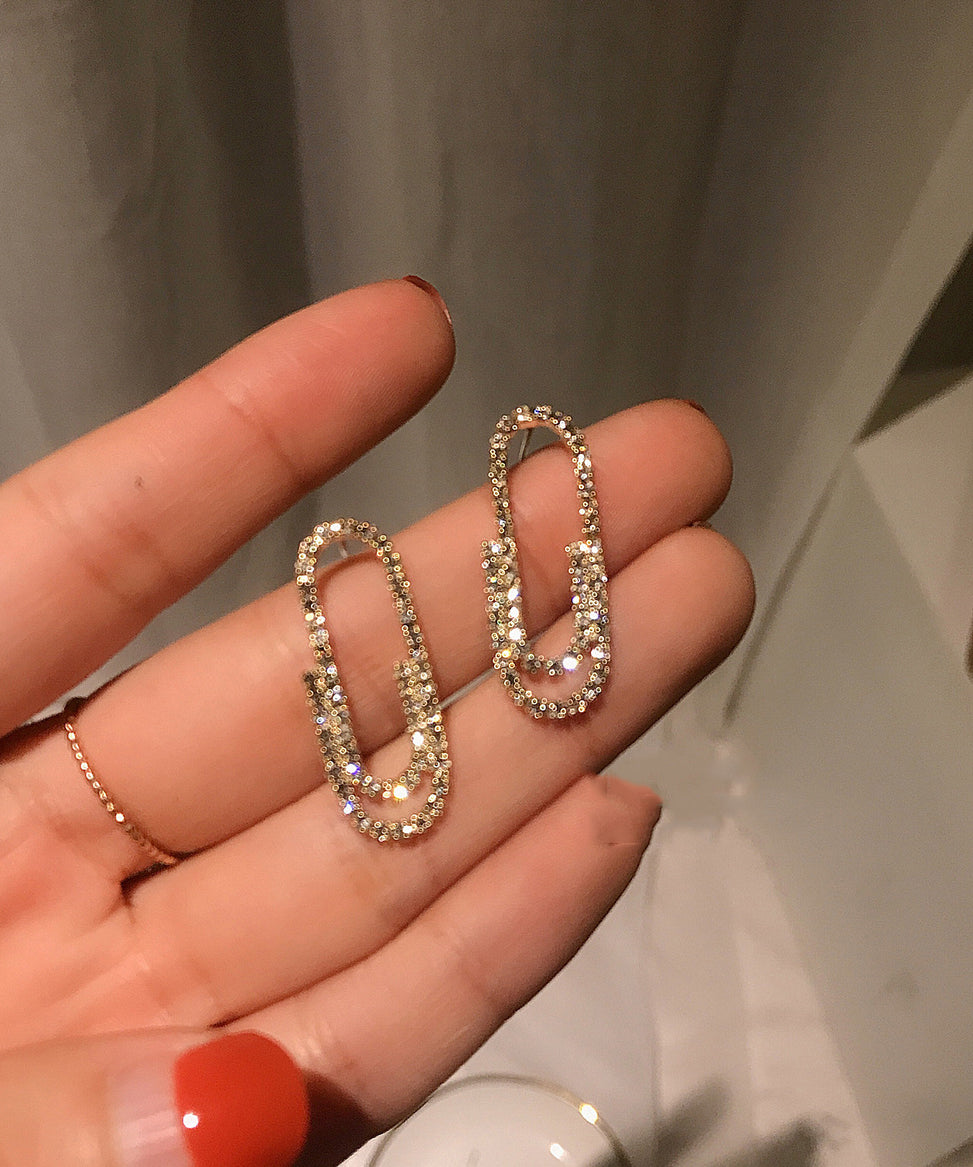 Boucles d'oreilles à tige uniques en alliage de soie et zircon ZZ068