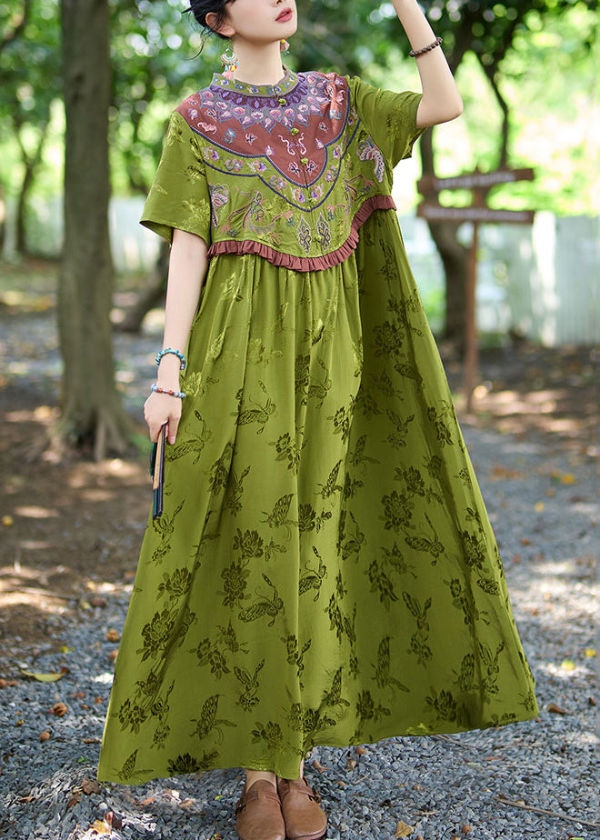 Robe vintage en soie brodée à volants et col montant vert pour l'été WW1018