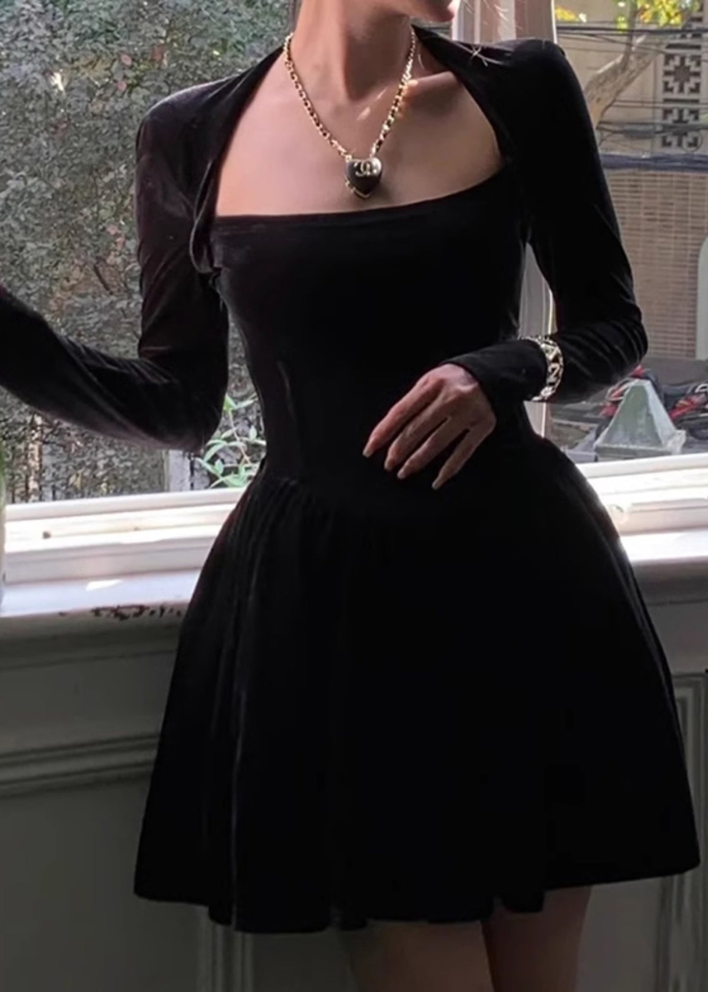 Robe mi-longue rouge en velours de soie unie à col carré pour femme, printemps YT023
