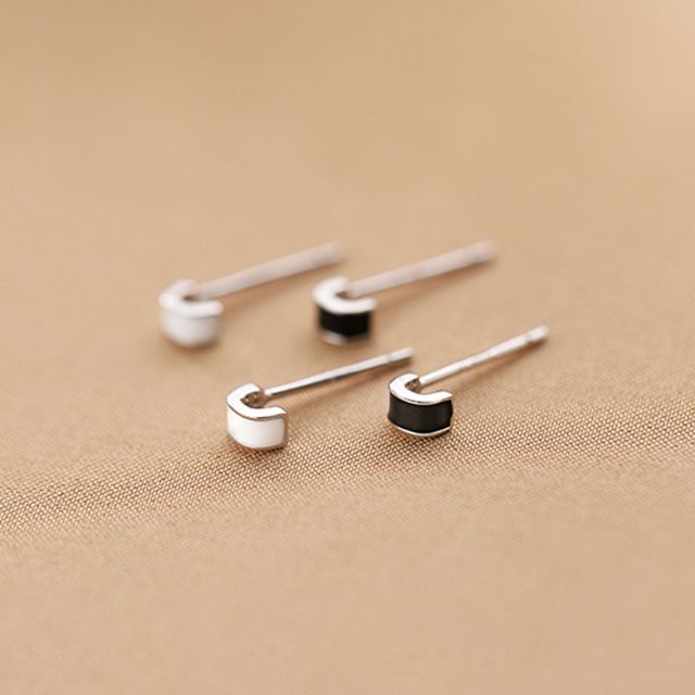 Sterling Silver Stud Earring