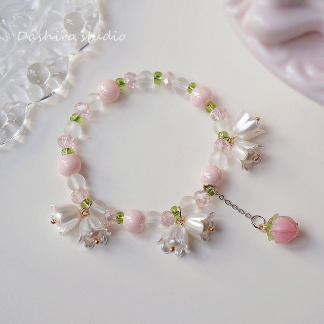 Resin Bead Flower Bracelet