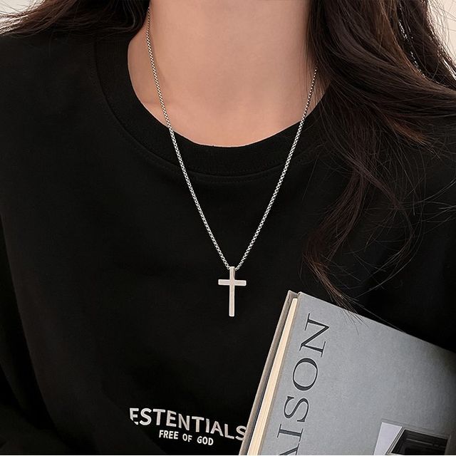 Pendant Necklace Cross