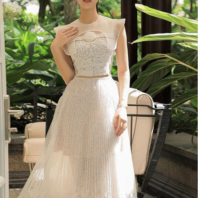 Sleeveless Crew Neck Plain Embroidered Accordion Pleated Flower Lace Midi A-Line Dress