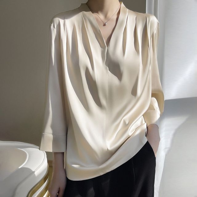 Long-Sleeve V-Neck Plain Blouse