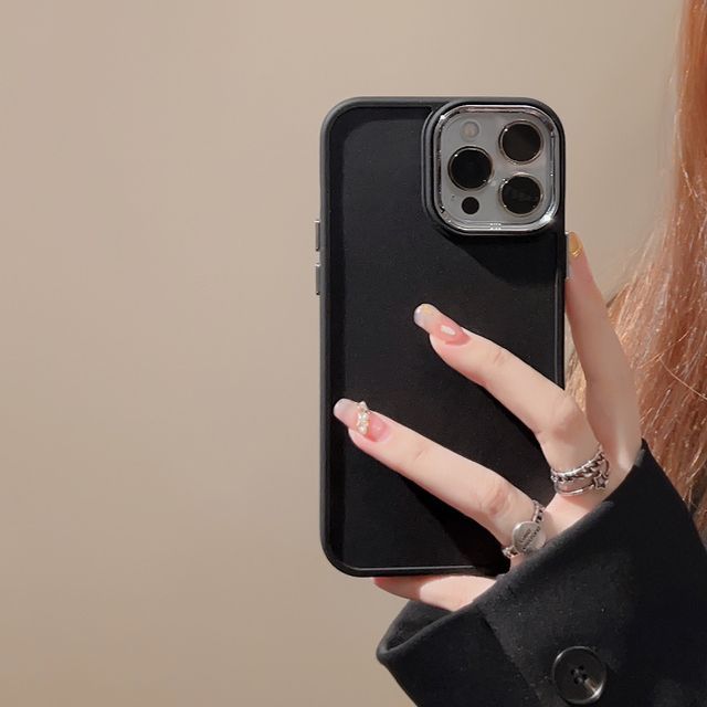 Plain Case Phone
