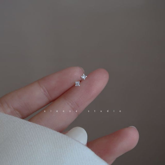 Sterling Rhinestone Stud Silver Earring