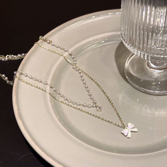 Faux Layered Pearl Necklace