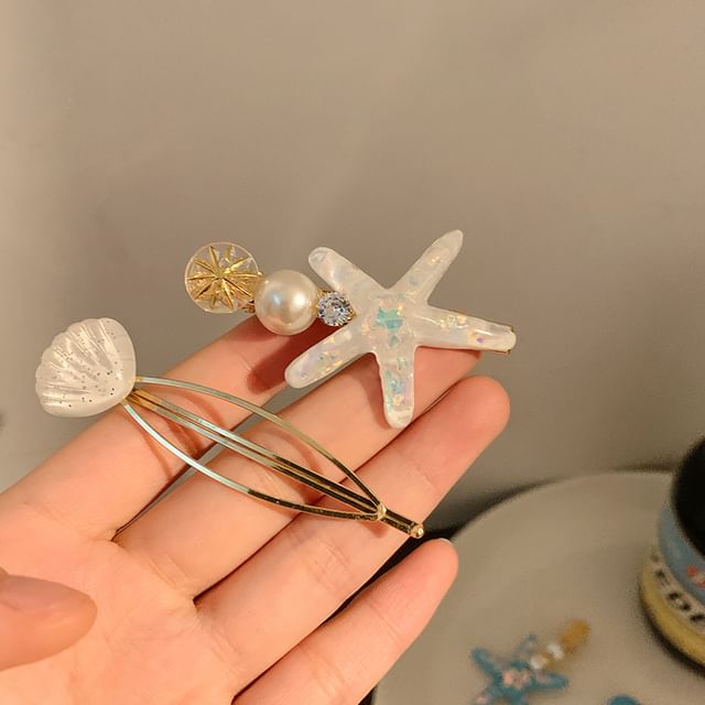 Resin Starfish Hair Shell / Clip Pearl Faux