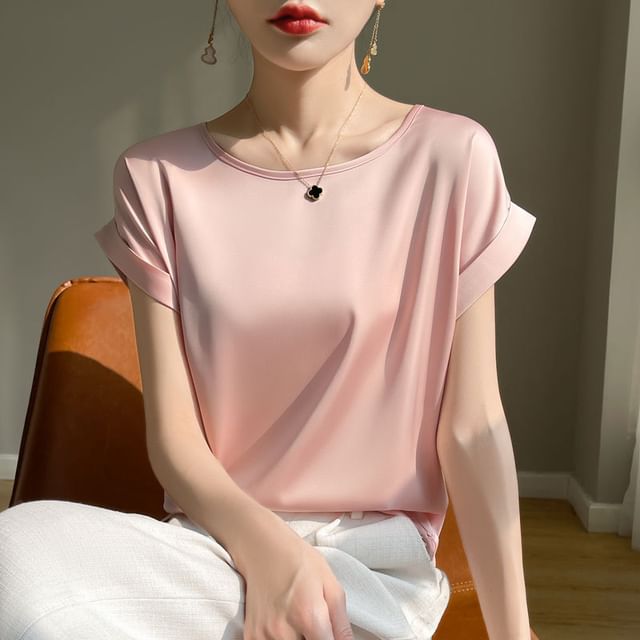 Short-Sleeve Round Neck Plain Satin T-Shirt