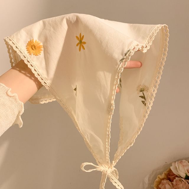 (Various Designs) / Floral Scrunchie Embroidered Bandana