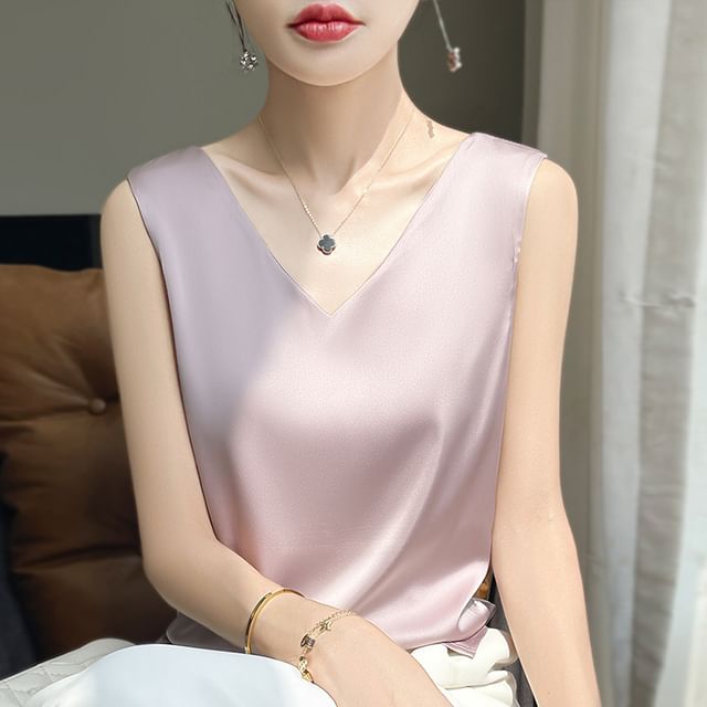 V-Neck Plain Tank Top